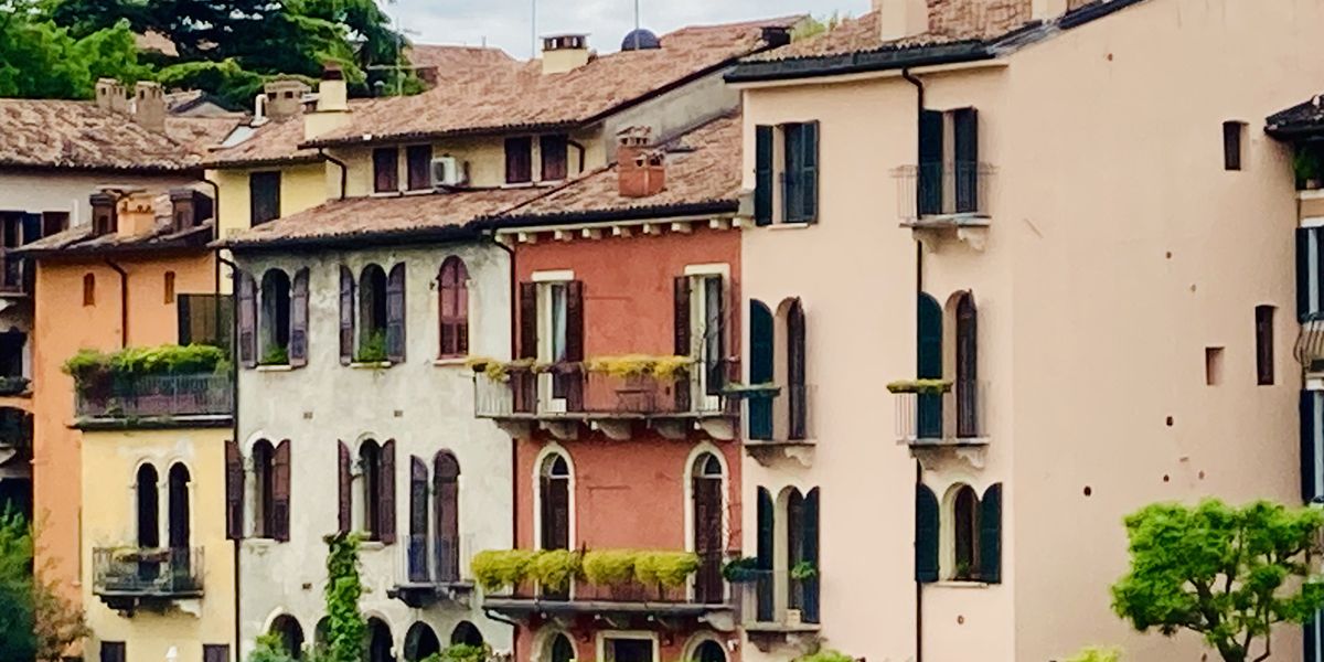 ECHI DA VERONA - PaeSaggi Teatrali